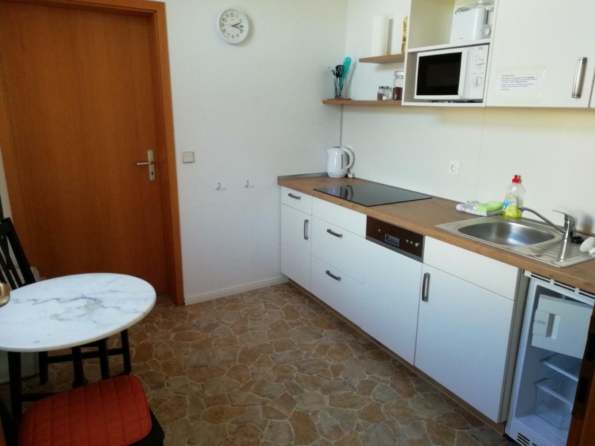 Ferienwohnung Am Torbogen ลืบเบอเนา ภายนอก รูปภาพ